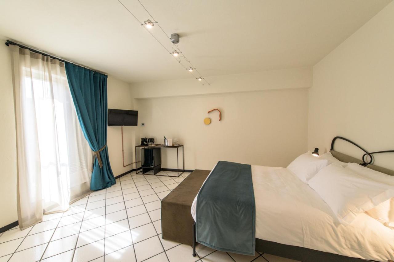 Palazzo Sertorio Suites Gavi Εξωτερικό φωτογραφία
